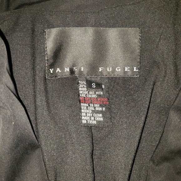 Yansi Fugel Lightweight Black Jacket - Picture 3 of 5